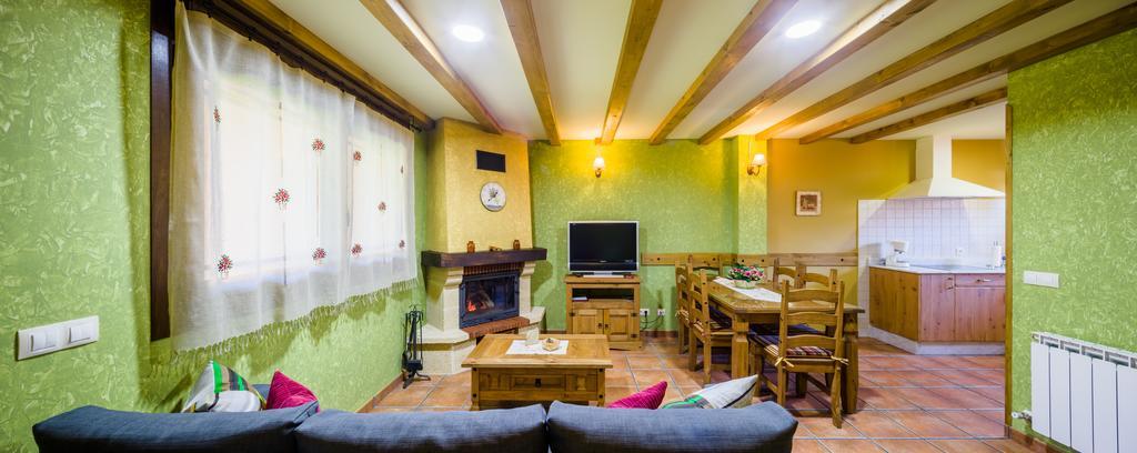 Apartamentos Rurales L'Abiseu Кабоальес-де-Абахо Экстерьер фото