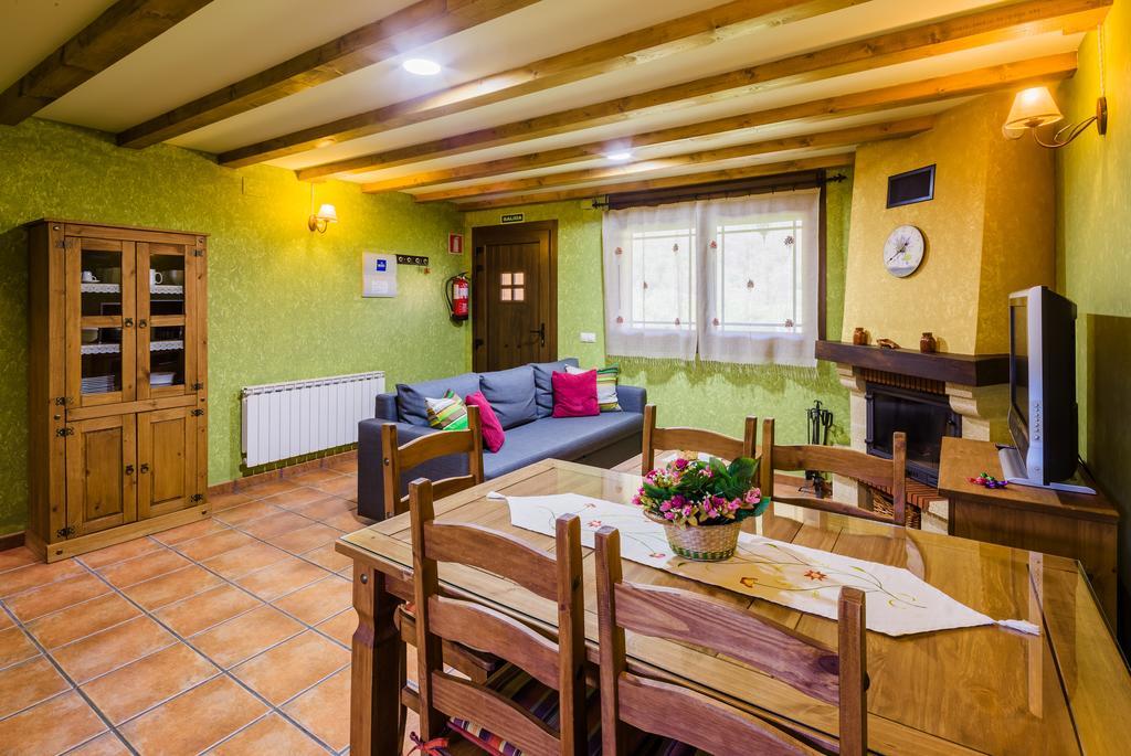 Apartamentos Rurales L'Abiseu Кабоальес-де-Абахо Экстерьер фото