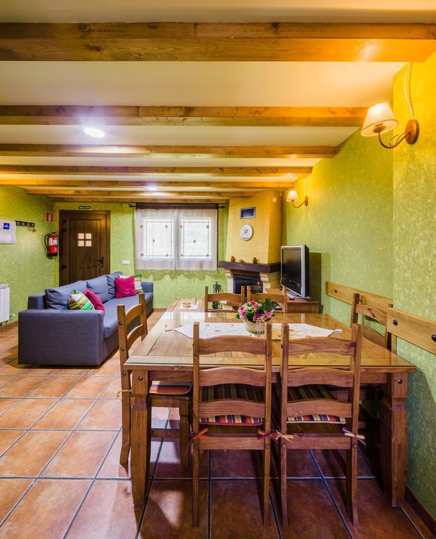 Apartamentos Rurales L'Abiseu Кабоальес-де-Абахо Экстерьер фото